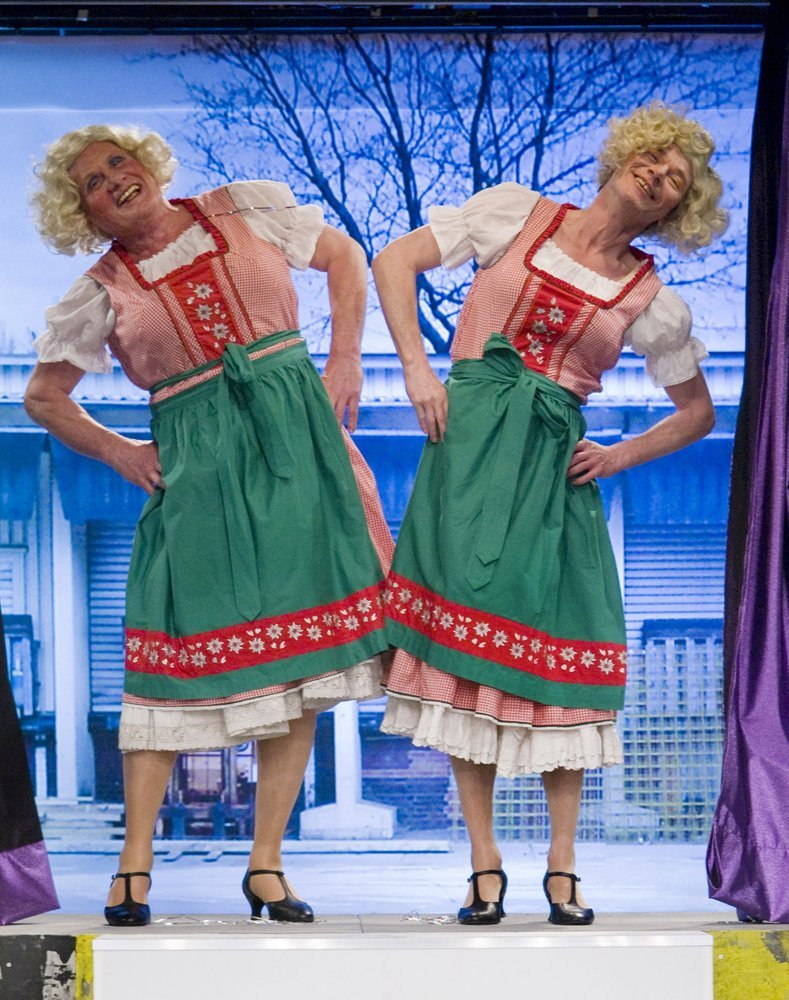 Ohnsorg Theater heute: Ganze Kerle