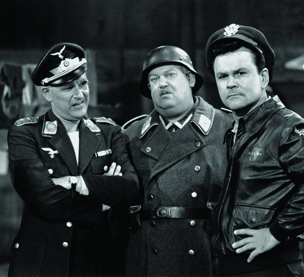 Ein Käfig voller Helden - Die erste Staffel