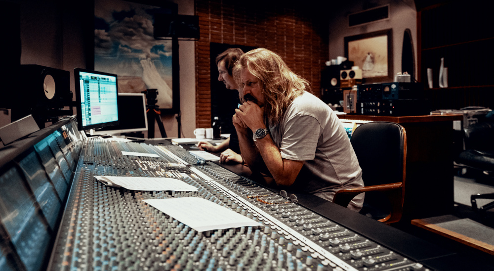 Living In The Gap & Hungarian Pictures