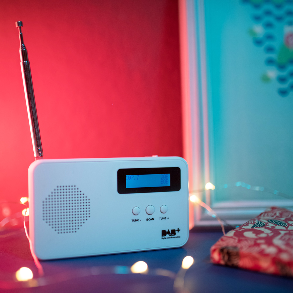 3523930095818 - Digitalradio DAB DAB+ und FM weiß