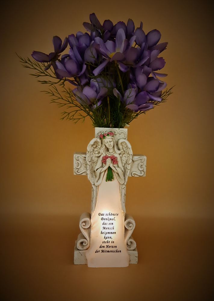Solarleuchte Engel mit Blumenvase 