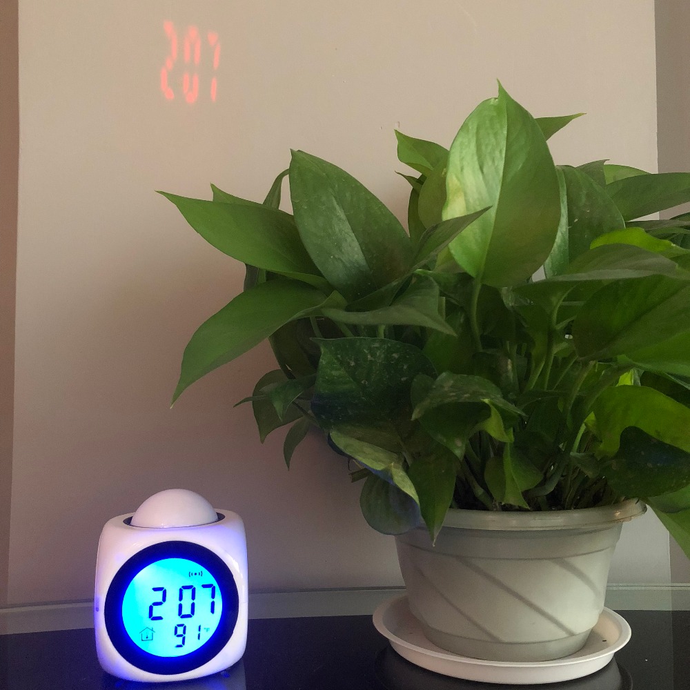 Projektionswecker mit Ansage