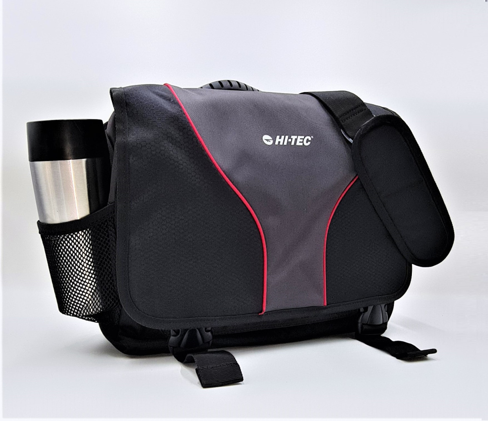 Schultertasche mit Schultergurt und Reißverschlusstaschen