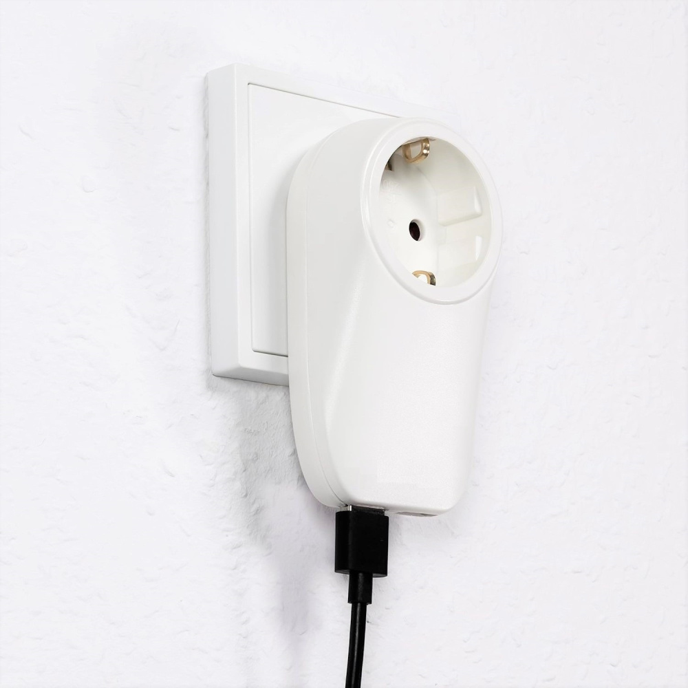 Zwischensteckdose mit 2xUSB-Anschlüssen