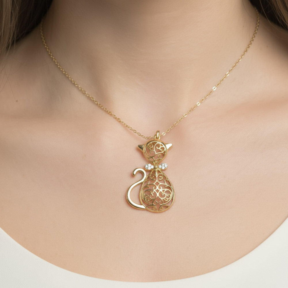 Halskette mit Katzenanhänger